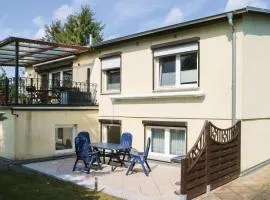 Nice Apartment In Alt Bukow Ot Teschow