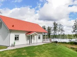 Beautiful Home In Skillingaryd With Wifi