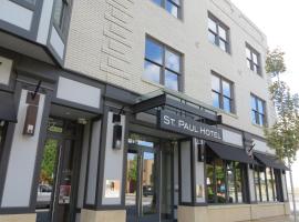 St. Paul Hotel Wooster，位于伍斯特的酒店