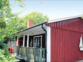 Four-Bedroom Holiday Home In Hasslo