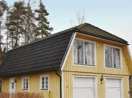 1 Bedroom Gorgeous Apartment In Sunne