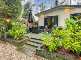 Awesome Home In Emst With Kitchen
