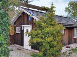 Gorgeous Home In Lärbro With Kitchen，位于Lärbro的酒店