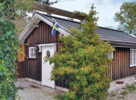 Gorgeous Home In Lrbro With Kitchen，位于Lärbro的度假屋