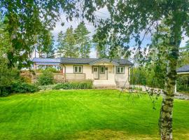 Holiday Home Färgelanda 359，位于Färgelanda的酒店