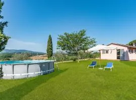 Lovely Home In Chiusi