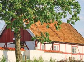 Pet Friendly Home In Hjärnarp With Wifi，位于耶纳普的酒店