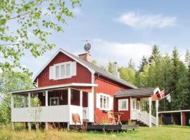 Beautiful Home In Lesjöfors With Sauna，位于Kosundet的酒店