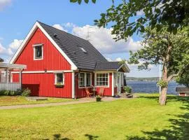 Nice Home In Trans With 3 Bedrooms, Sauna And Wifi