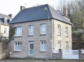 Cozy Home In Gavray With Kitchen