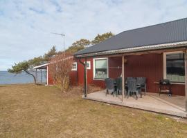 Two-Bedroom Holiday Home In Visby，位于维斯比的酒店