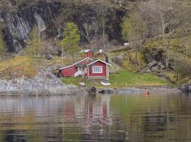 Beautiful Home In Nordtveitgrend，位于Haugen的酒店