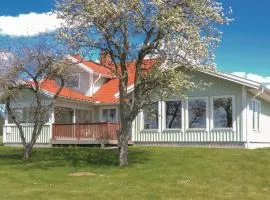 Beautiful Home In Vessigebro With Sauna