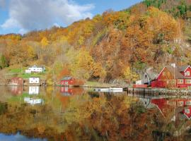 Vågen 1，位于Åkra的酒店