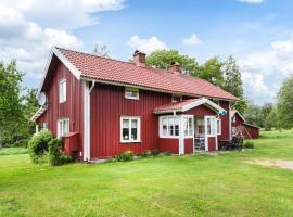 Awesome Home In Ölsremma With Sauna，位于Ölsremma的酒店