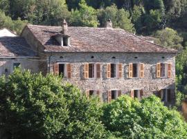 拉玛罗特查比瑞住宿加早餐旅馆，位于Castello-di-Rostino彭特诺夫火车站附近的酒店