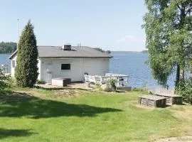 Beautiful Home In Kristinehamn With Kitchen