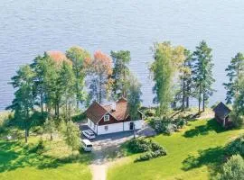 4 Bedroom Cozy Home In Ljungsarp