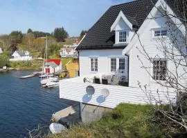 Awesome Apartment In Steinsland