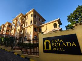 Casa Solada Hotel，位于坎帕拉芒永尤烈士陵园附近的酒店