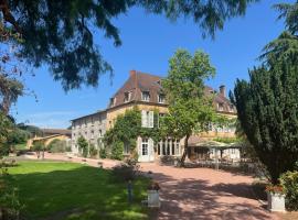 Logis Hôtels Château de La Barge，位于尚特的酒店