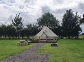 Swanns Bridge Glamping，位于利马瓦迪的浪漫度假酒店