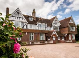 the grange boutique guest house，位于Rockbeare的酒店