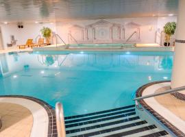 拜洛里芬Spa旅馆，位于巴利利芬的带按摩浴缸的酒店
