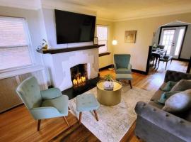 Vintage Charm, E. Eng. Village, 10mins to Dt. Det.，位于底特律的酒店