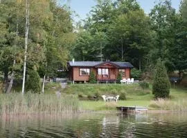 Cozy Home In Asarum With Kitchen