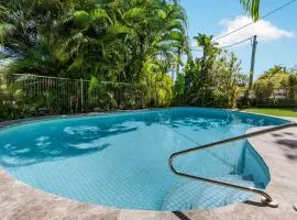Sundown Lodge 4 Edgar Bennett Avenue 14