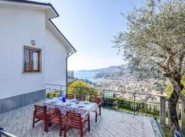 Nice Home In Rapallo With Kitchen