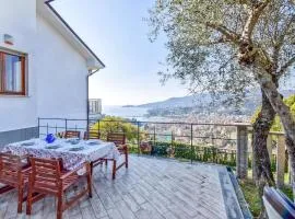 Nice Home In Rapallo With Kitchen