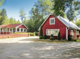 Amazing Home In Eringsboda With Wifi，位于Pålsmåla的酒店