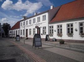 Hotel Rådhuskroen，位于腓特烈松的酒店