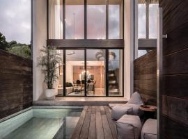 OXO Townhouses Berawa Canggu，位于坎古的酒店