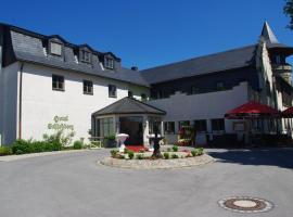 Hotel Schloßberg，位于索内贝格的酒店