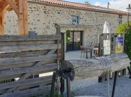 LES GALAINES