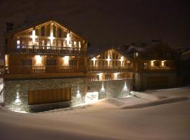 Hotel MONT-BLANC VAL D'ISERE，位于瓦勒迪泽尔的酒店