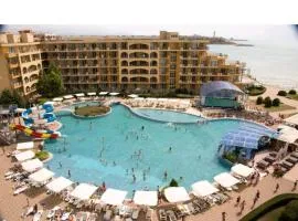 Midia Grand Resort