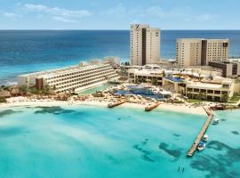 Hyatt Ziva Cancun，位于坎昆城市夜总会附近的酒店