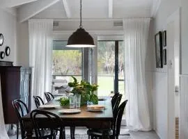 Maple Tree House- tranquil retreat