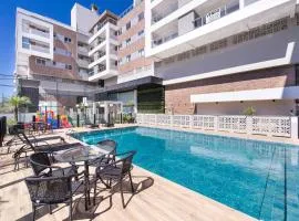 Terrazzo 401A - Apartamento 02 suítes - Acomoda até 05 pessoas - À poucos metros da praia de Bombas - (Consultar serviços de roupa de cama e banho)