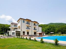 Sviana Resort，位于泰拉维的酒店