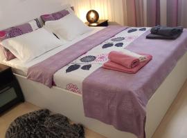 Apartment Verdi Split with free private parking space，位于斯普利特的舒适型酒店