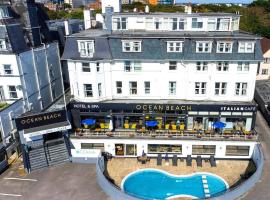 海洋海滩酒店及水疗中心 - 海洋休闲酒店，位于伯恩茅斯的Spa酒店