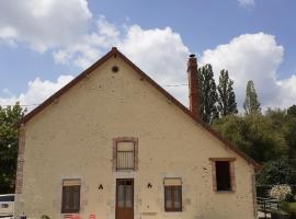 Gîte entre Loire et Campagne，位于Saint-Martin-sur-Ocre的别墅