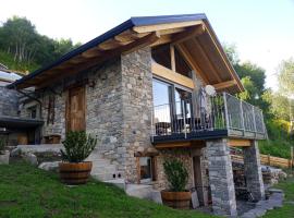 casa vacanze Ca'del Miro Montemezzo，位于Bugiallo的酒店