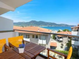 Zoe's Sea View Apartment