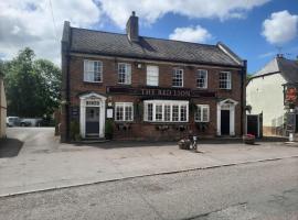 The Red Lion，位于沃明斯特的酒店